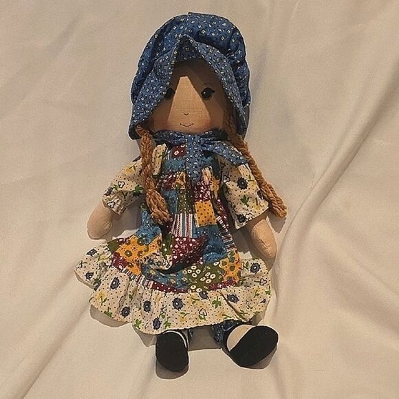 Vintage HOLLY HOBBY Rag Doll From 1970's with Blue Bonnet. Great Cond! - Picture 1 of 7